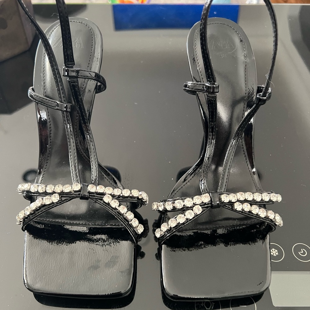 Brand New Zara Black and Diamond Heels
